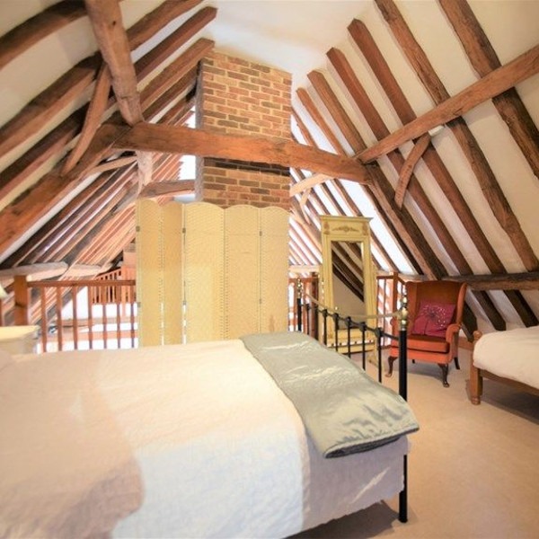 large bedrooms slepps over 20 suffolk